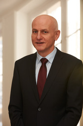 Gesicht-von-Herrn-Bender Gesicht-von-Herrn-Bender