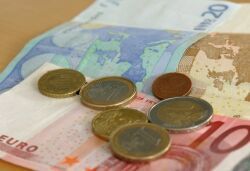Euromünzen und -scheine Euromünzen und -scheine